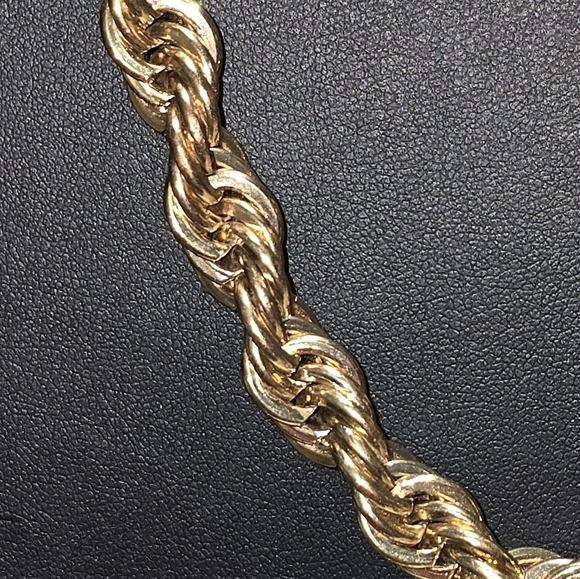 Vintage Hip Hop Gold Tone Rope Neck Chain 18 - Picture 2 of 4